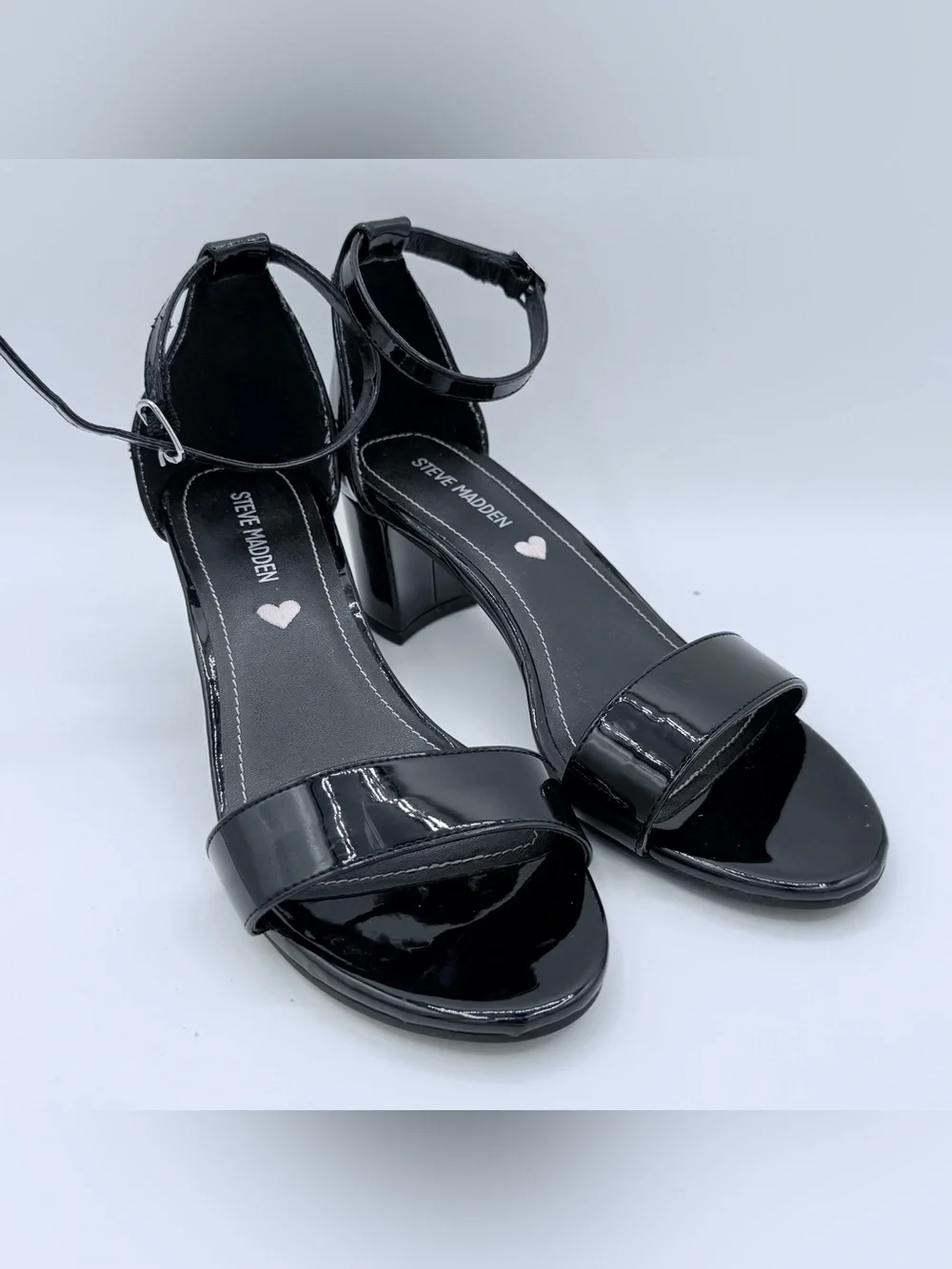 Steve Madden classic black